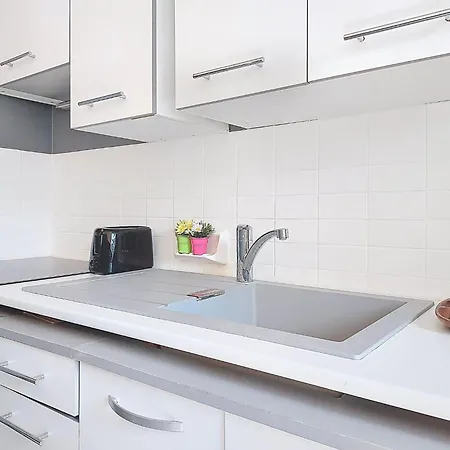 Appartement Castel Des Roches A36 By Interhome Saint-Gervais-les-Bains